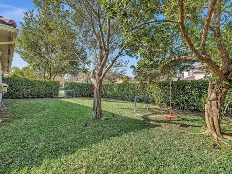 11715 NW 82nd Court Parkland FL 33076