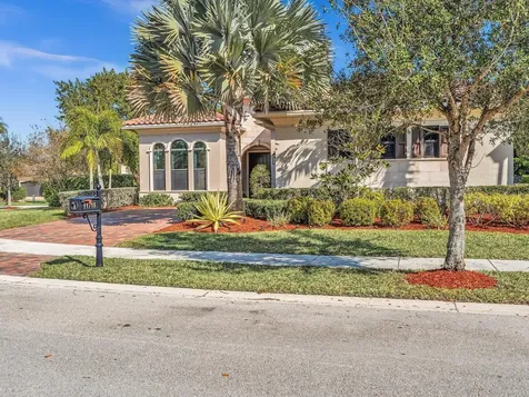 11715 NW 82nd Court Parkland FL 33076