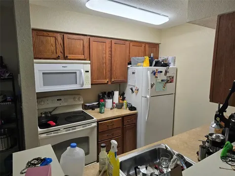 2846 S University Drive Davie FL 33328