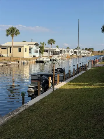42 Turtle Road Okeechobee FL 34974