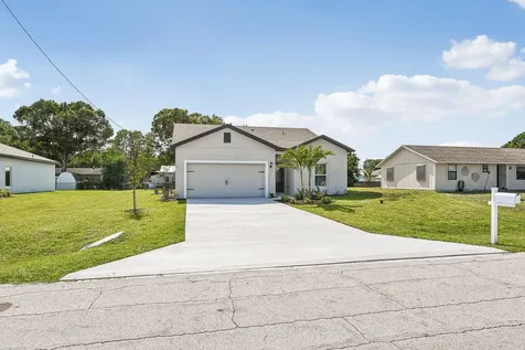 5709 Sunset Boulevard Fort Pierce FL 34982