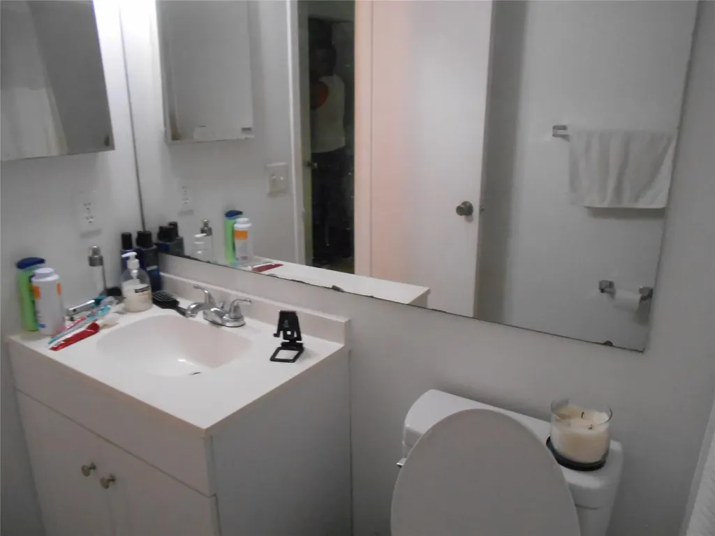 91 Preston C Boca Raton FL 33434