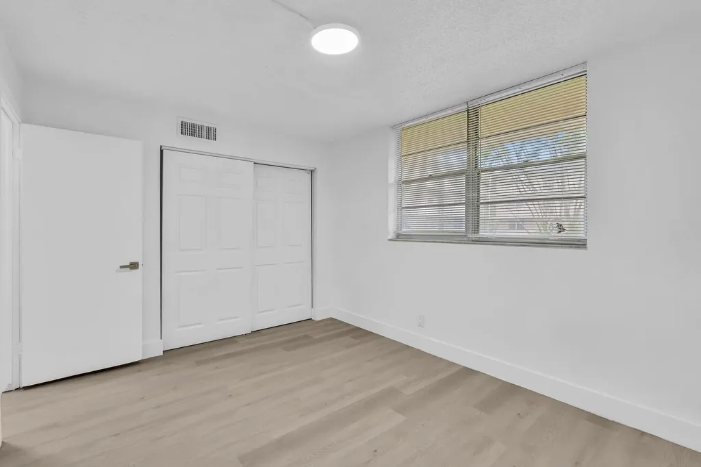 7175 Orange Drive Davie FL 33314