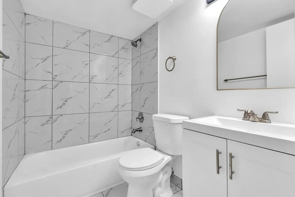 7175 Orange Drive Davie FL 33314