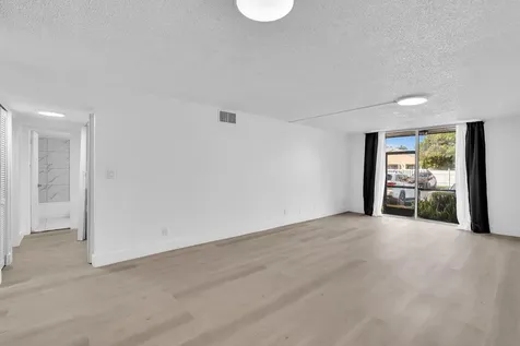 7175 Orange Drive Davie FL 33314