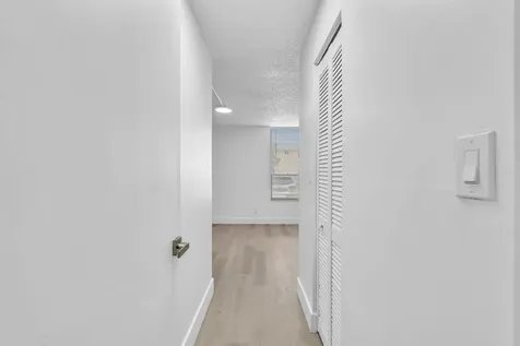 7175 Orange Drive Davie FL 33314