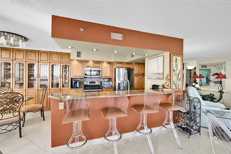 16425 Collins Avenue Sunny Isles Beach FL 33160