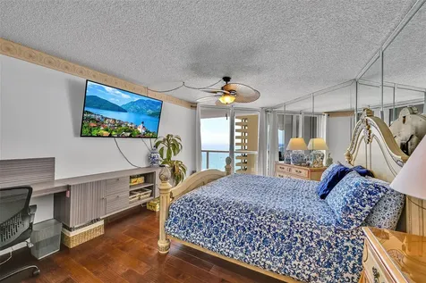 16425 Collins Avenue Sunny Isles Beach FL 33160