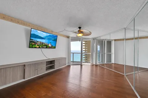 16425 Collins Avenue Sunny Isles Beach FL 33160
