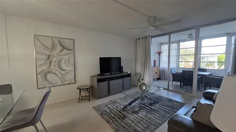 4851 NW 26th Court Lauderdale Lakes FL 33313
