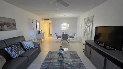 4851 NW 26th Court Lauderdale Lakes FL 33313