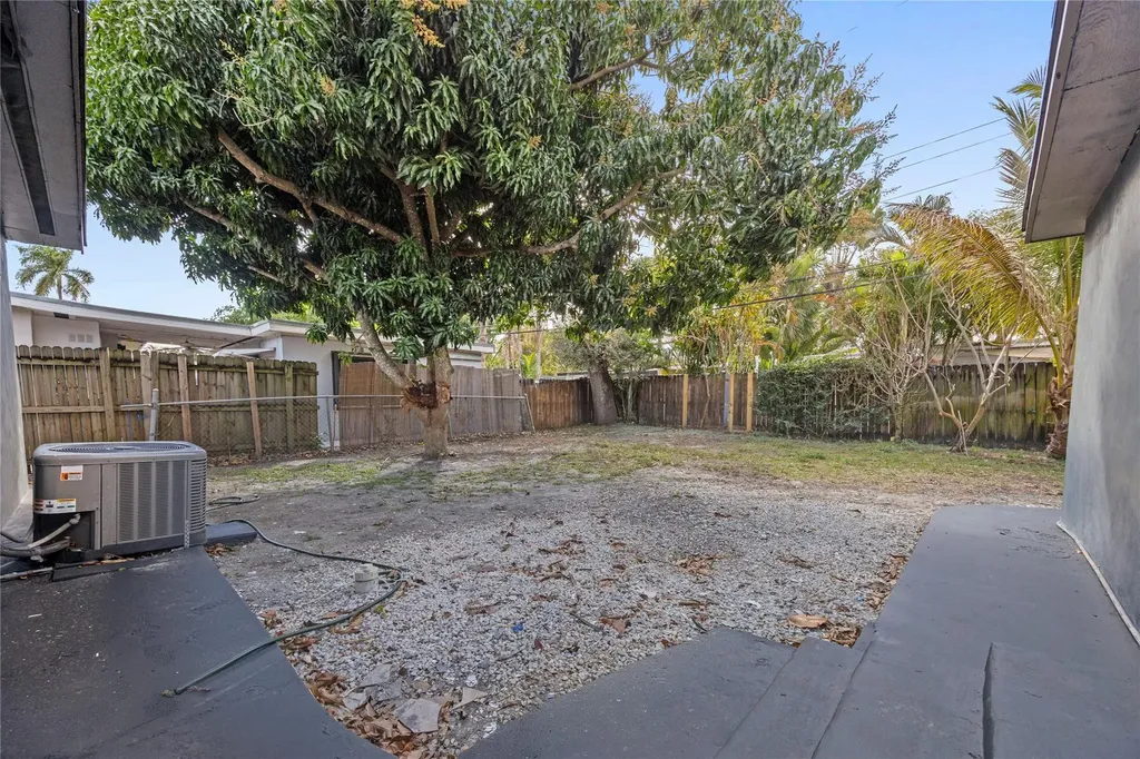 1616 SW 9th Street Fort Lauderdale FL 33312