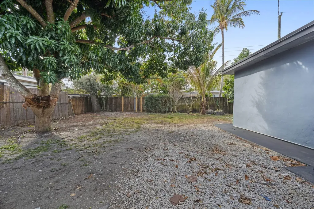 1616 SW 9th Street Fort Lauderdale FL 33312