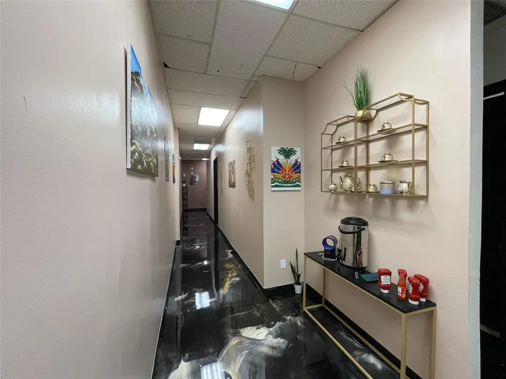 2900 State Road 7 Lauderdale Lakes FL 33311