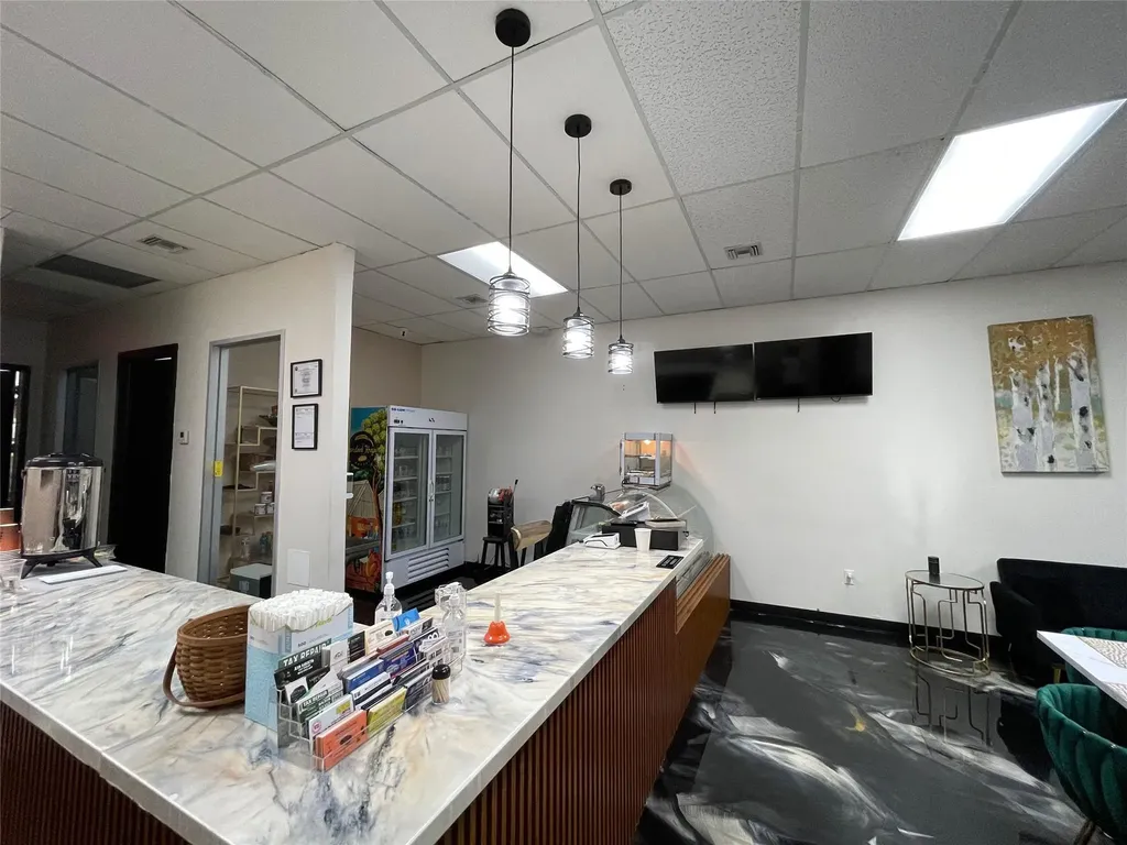 2900 State Road 7 Lauderdale Lakes FL 33311