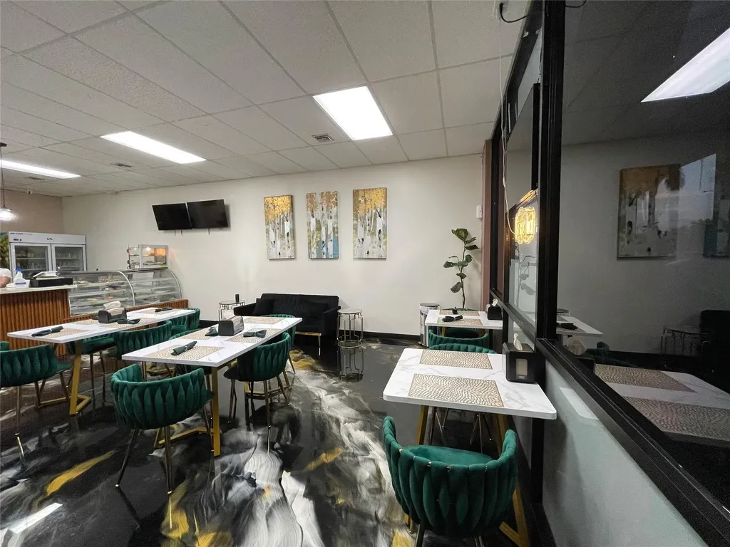 2900 State Road 7 Lauderdale Lakes FL 33311