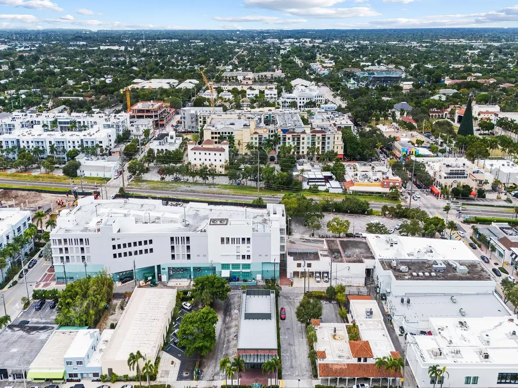 50 SE 4th Avenue Delray Beach FL 33483