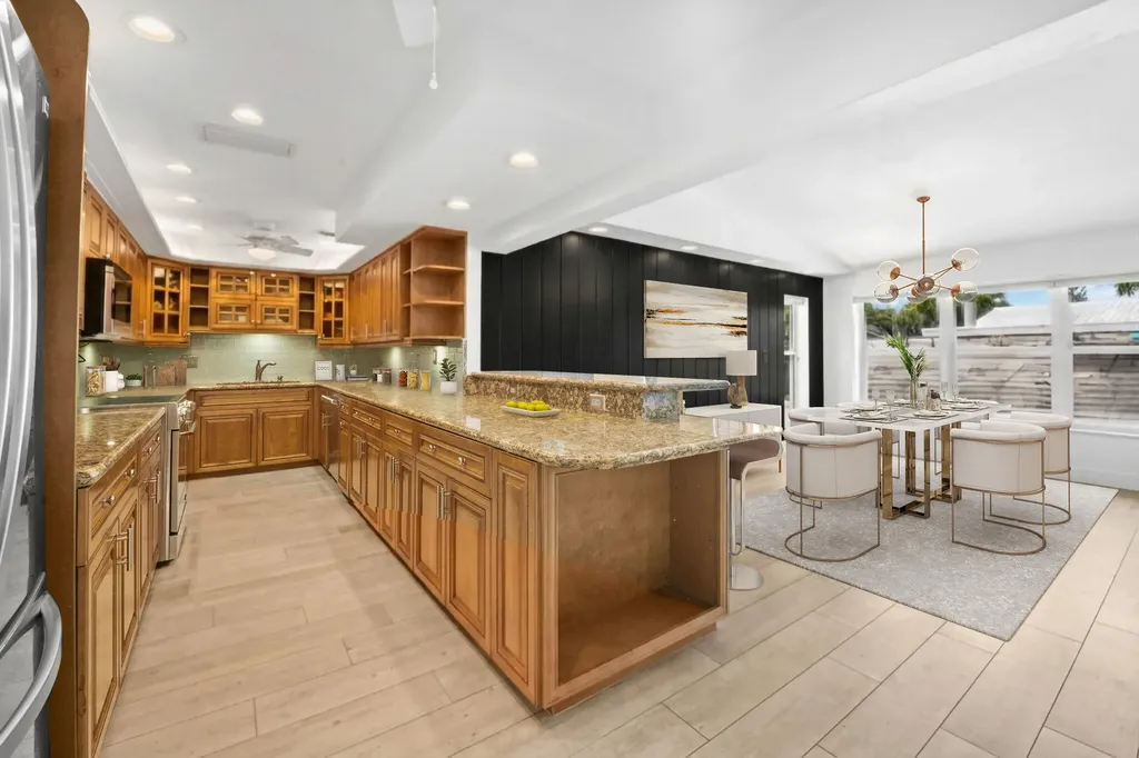 2675 NE 24th Street Lighthouse Point FL 33064