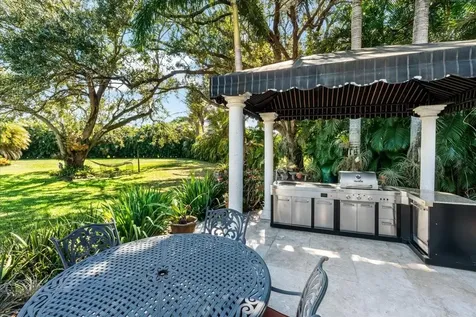 901 NW 116th Terrace Plantation FL 33325
