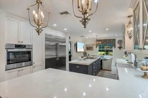 901 NW 116th Terrace Plantation FL 33325