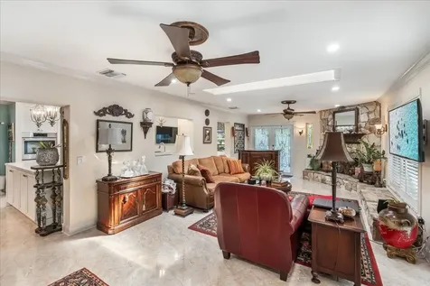 901 NW 116th Terrace Plantation FL 33325