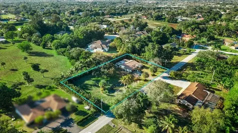 901 NW 116th Terrace Plantation FL 33325