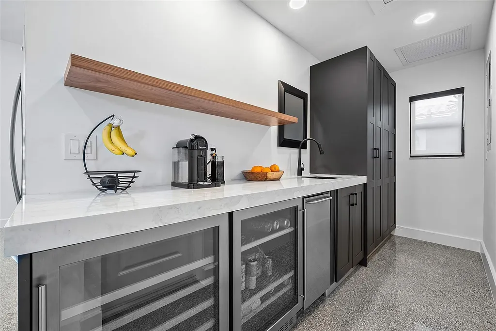 801 Solar Isle Drive Fort Lauderdale FL 33301