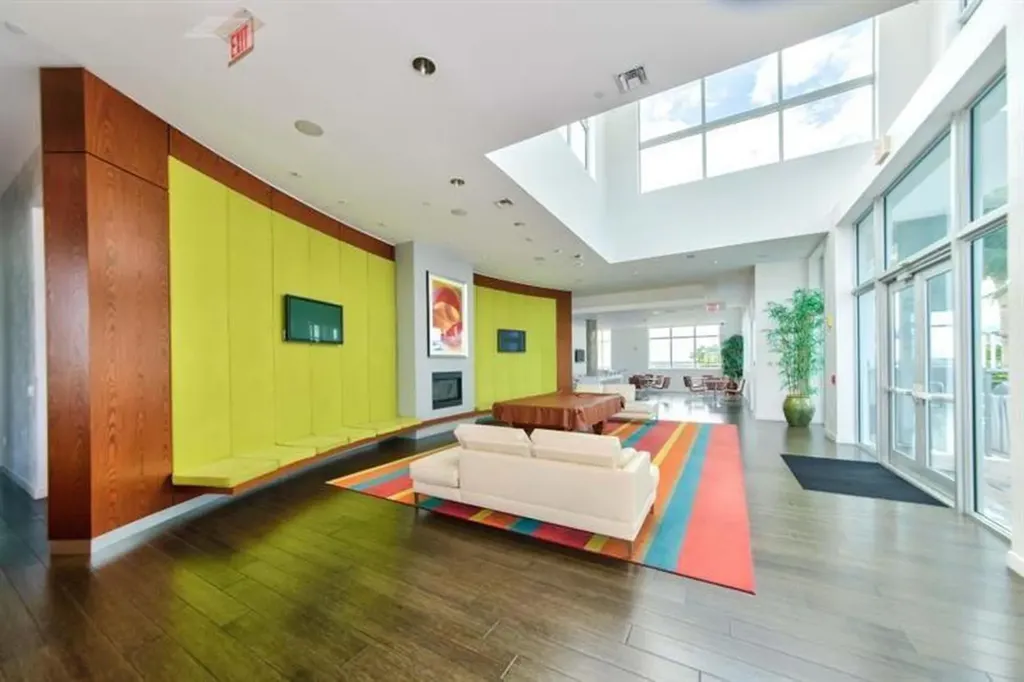 300 S Australian Avenue West Palm Beach FL 33401