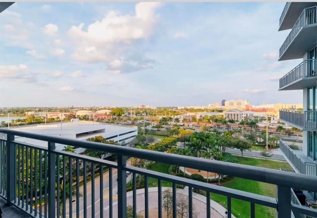 300 S Australian Avenue West Palm Beach FL 33401