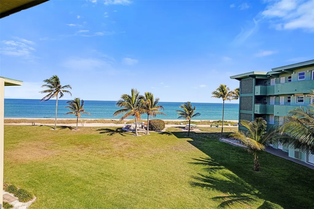 1039 Hillsboro Mile Hillsboro Beach FL 33062