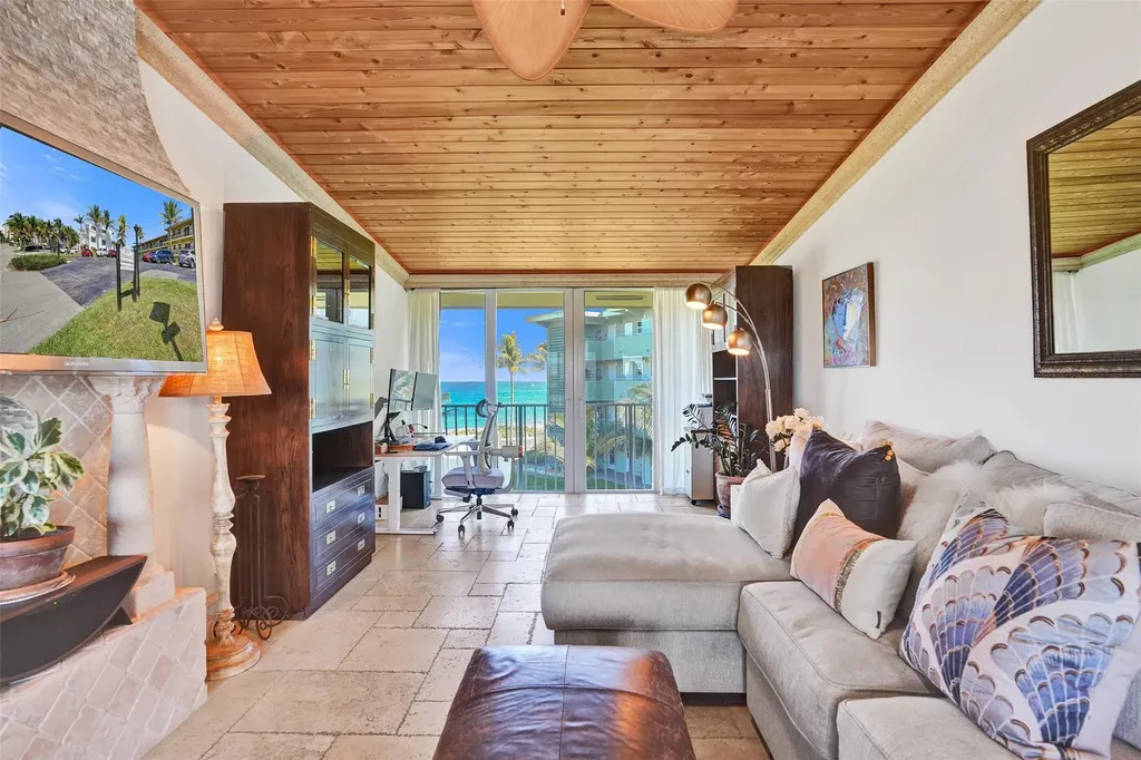1039 Hillsboro Mile Hillsboro Beach FL 33062