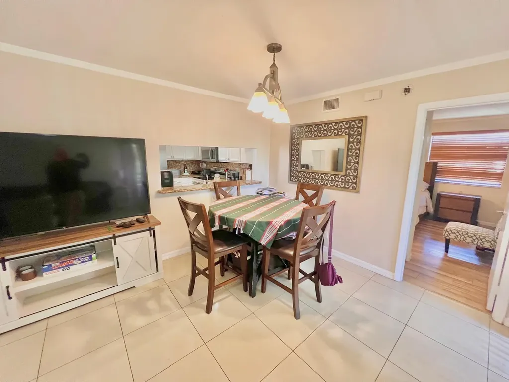 11456 NW 10th Street Hollywood FL 33026
