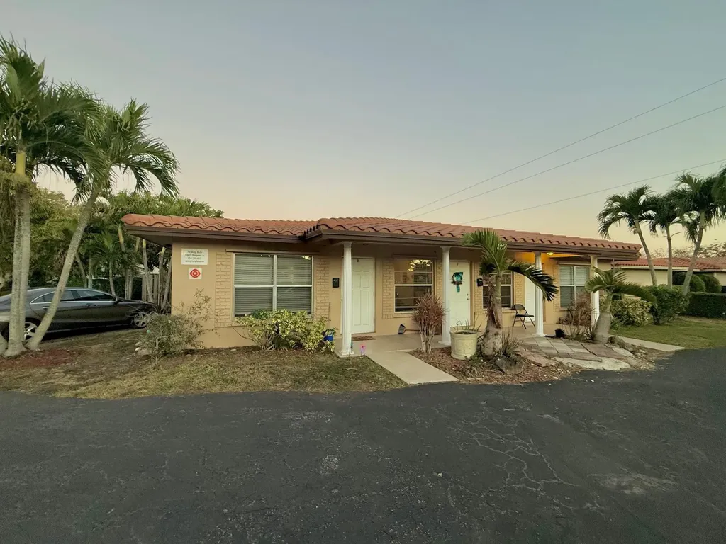 4117 Riverside Drive Coral Springs FL 33065