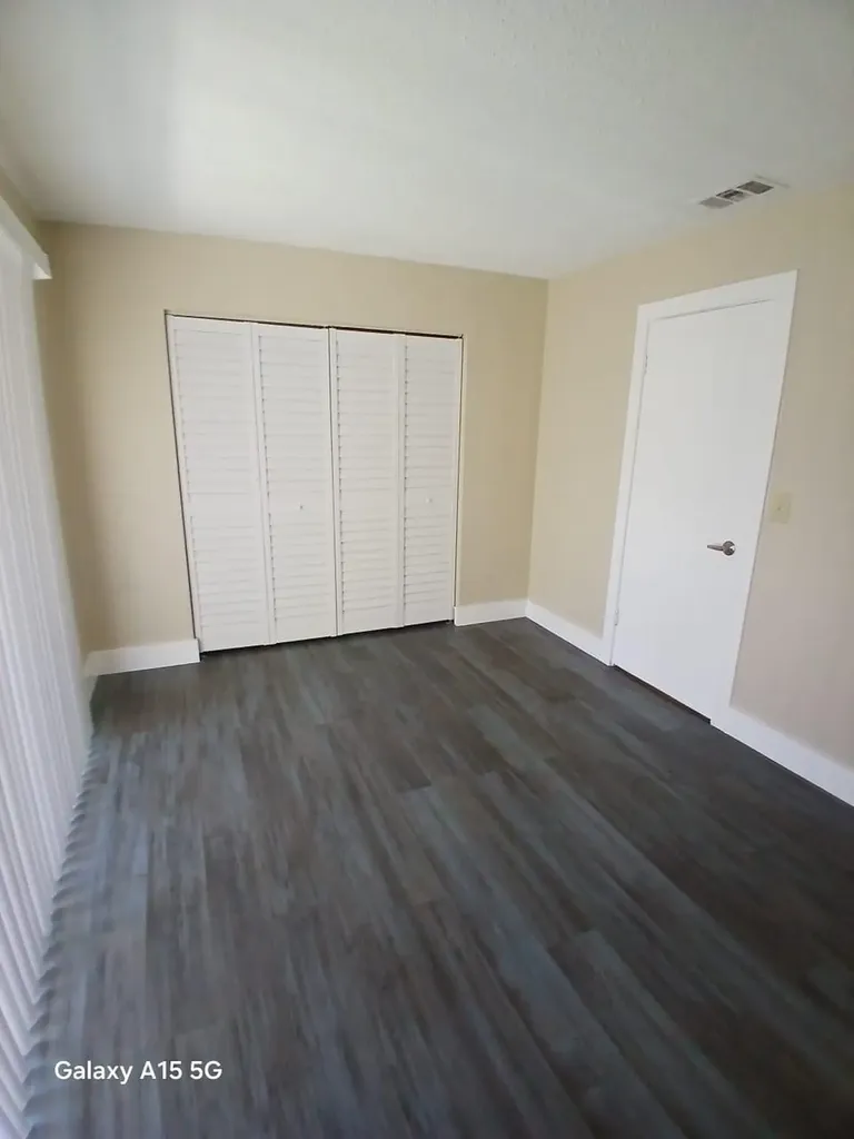 4117 Riverside Drive Coral Springs FL 33065