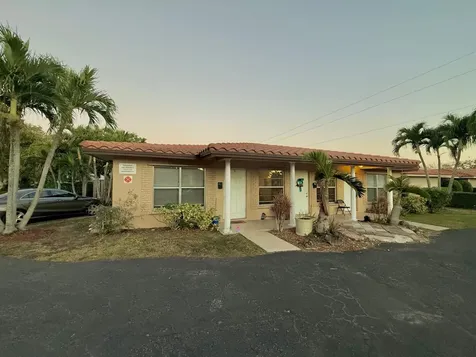 4117 Riverside Drive Coral Springs FL 33065