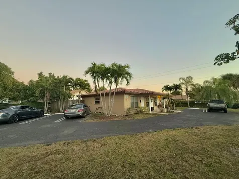 4117 Riverside Drive Coral Springs FL 33065