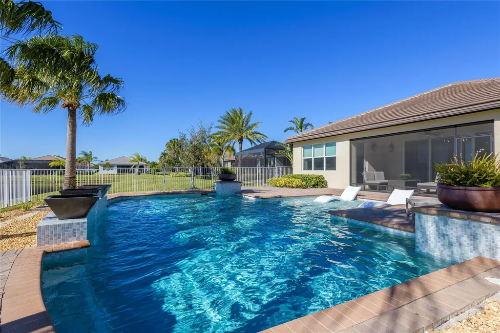 10712 SW Matisse Port St Lucie FL 34987
