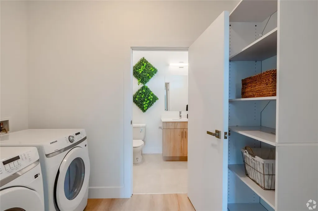 2701 SW 4th Place Fort Lauderdale FL 33312