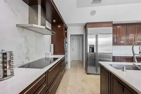 910 Jasmine Drive Delray Beach FL 33483