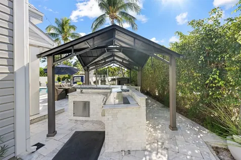 910 Jasmine Drive Delray Beach FL 33483