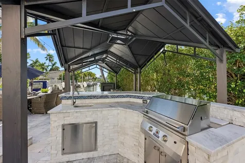 910 Jasmine Drive Delray Beach FL 33483