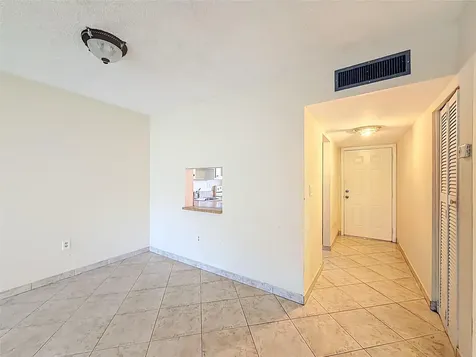 5935 Del Lago Circle Sunrise FL 33313