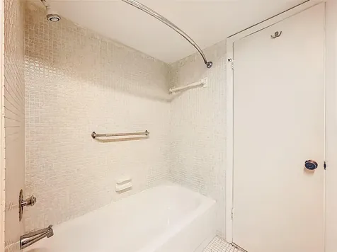 5935 Del Lago Circle Sunrise FL 33313