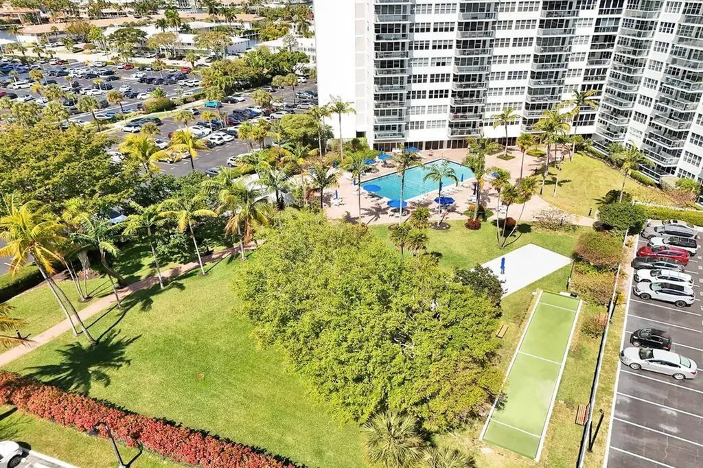 3300 NE 36th Street Fort Lauderdale FL 33308