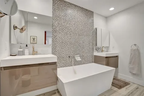 2111 N Ocean Boulevard Pompano Beach FL 33062