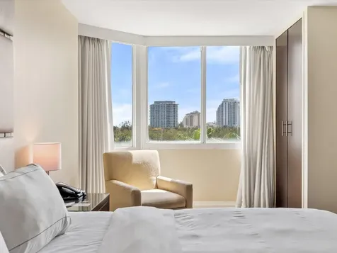2670 E Sunrise Boulevard Fort Lauderdale FL 33304