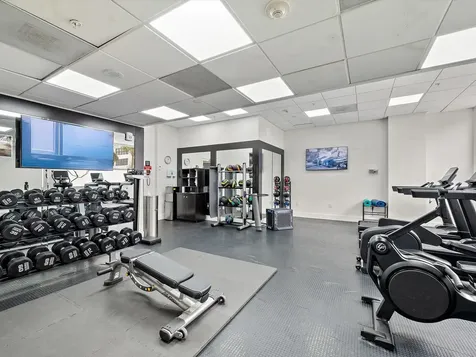 2670 E Sunrise Boulevard Fort Lauderdale FL 33304
