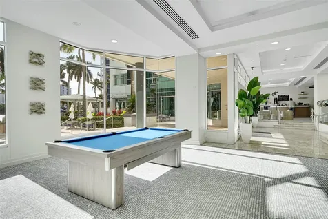 2670 E Sunrise Boulevard Fort Lauderdale FL 33304