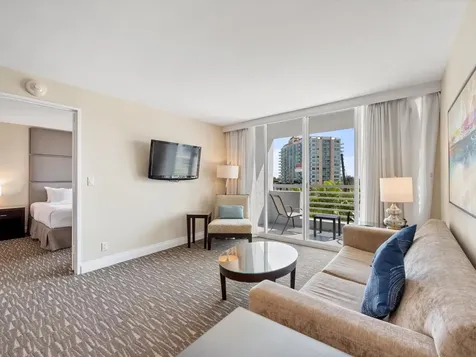 2670 E Sunrise Boulevard Fort Lauderdale FL 33304