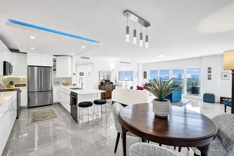 2500 E Las Olas Boulevard Fort Lauderdale FL 33301